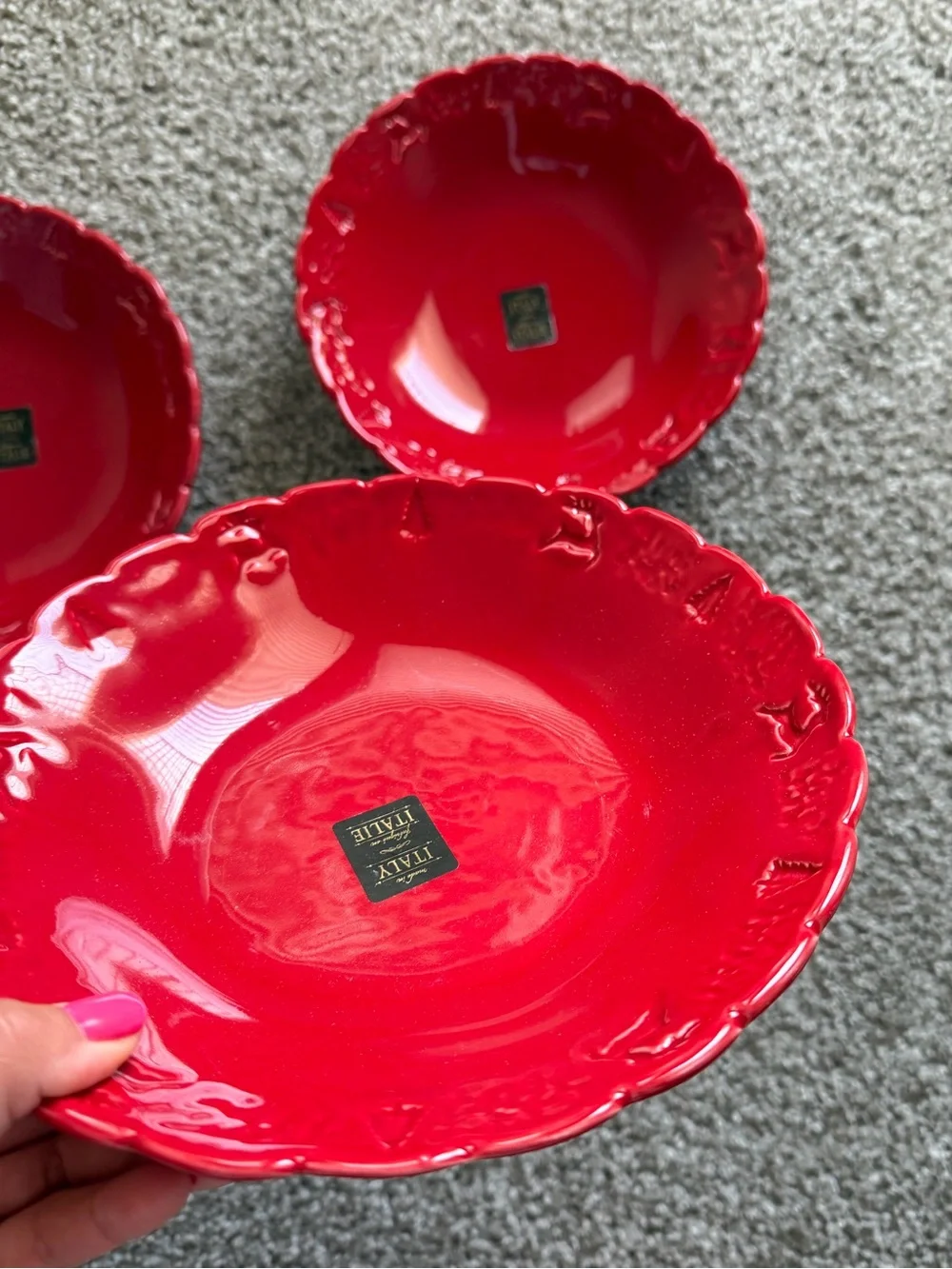 Festive Red Ceramic Spoon Rest, Bowls + Measuring Cups CHRISTMAS Holiday Bundle